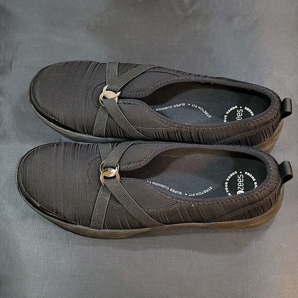 BRAND NEW BZEES WOMEN'S LANA SNEAKER - Picture 10 of 13